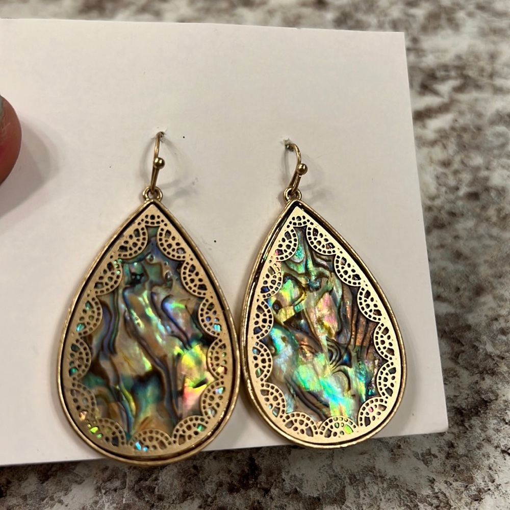 Beautiful iridescent scalloped earrings